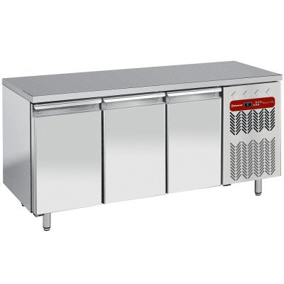 Freezer counter 3-door ventilated EN 600×400 Diamond TP3B/H-R2